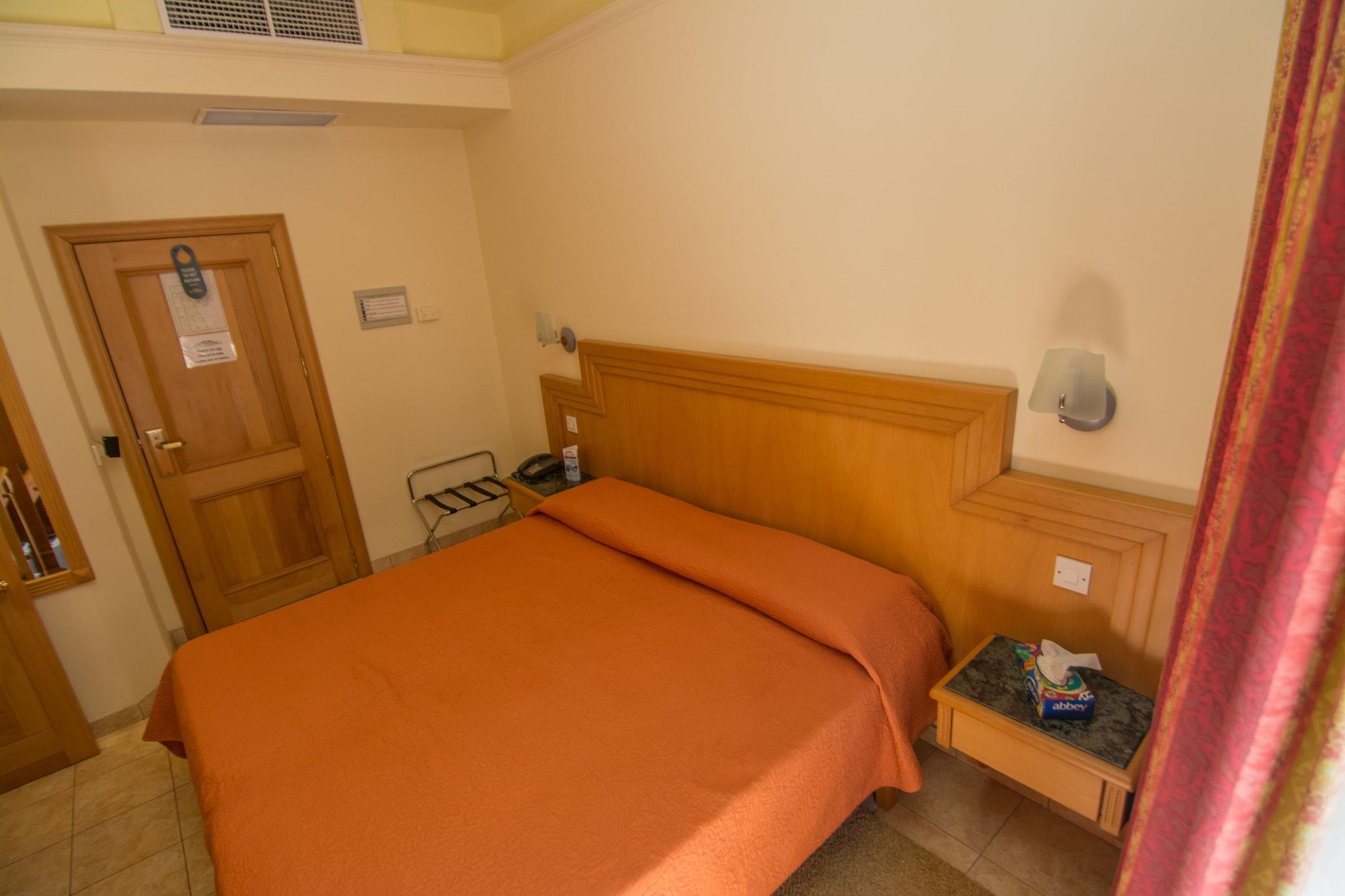 Hotel San Andrea Ксленді Екстер'єр фото